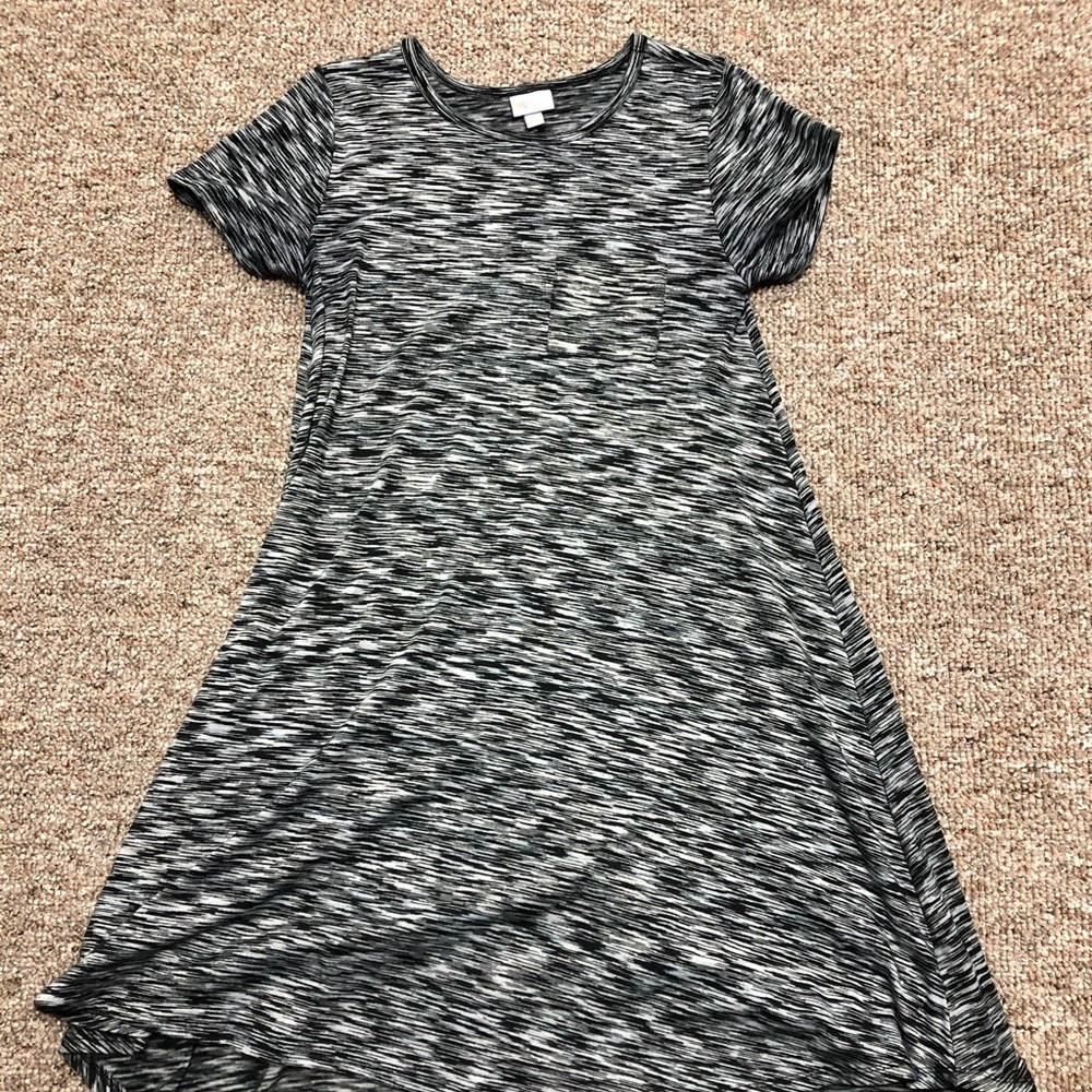 Black and White Carly LuLaRoe XS